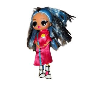 LOL Surprise OMG Chillax Fashion Doll Blue Hair & Outfit 10"
